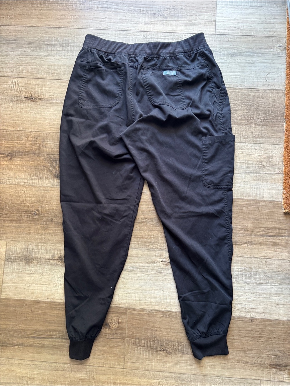 Med Couture Black Women's Jogger Scrub Pants with Utility Pocket Large Tall - Picture 3 of 3